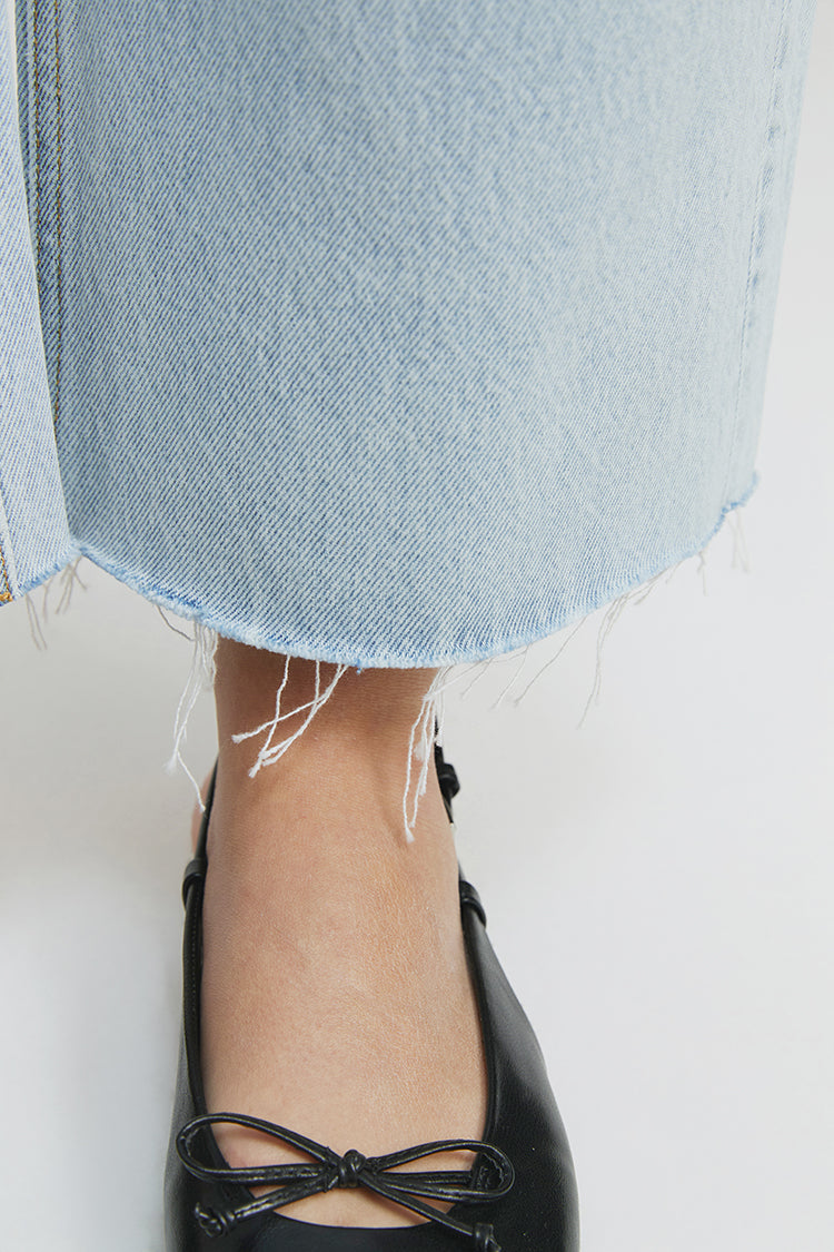 Raw Hem Crop Jeans
