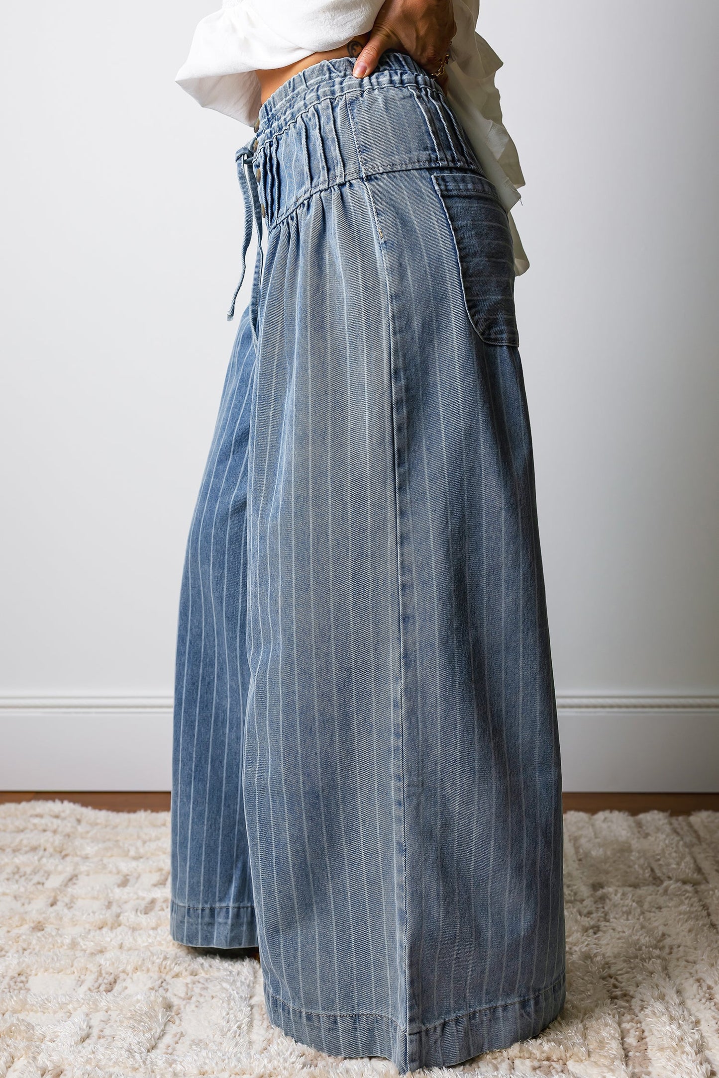 Blue & Stripe Pleated Waist Casual Wide Leg Denim Pants