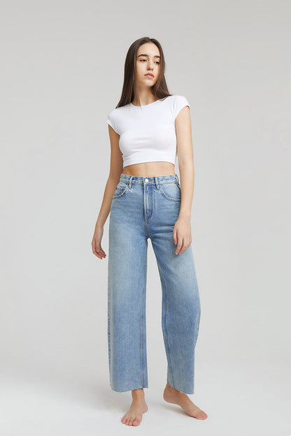 Wide Leg Curve Raw Hem Crop Jeans