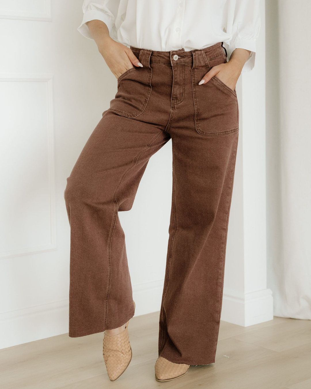 Patch Pocket Denim Brown