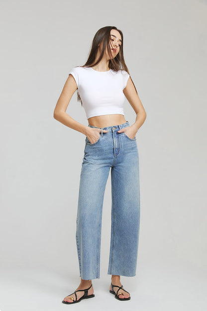 Wide Leg Curve Raw Hem Crop Jeans