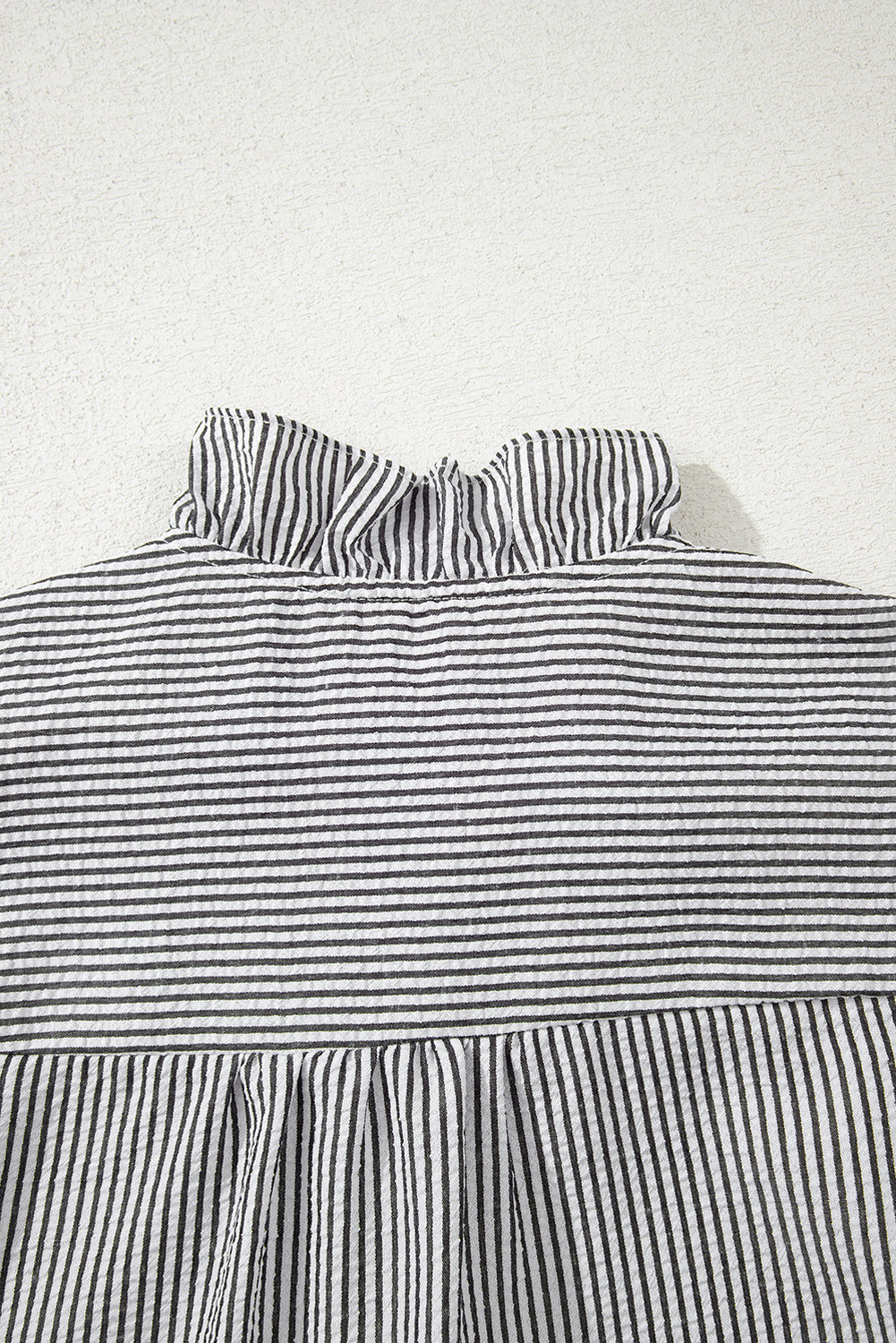 Short Bubble Sleeve Collar Shirt