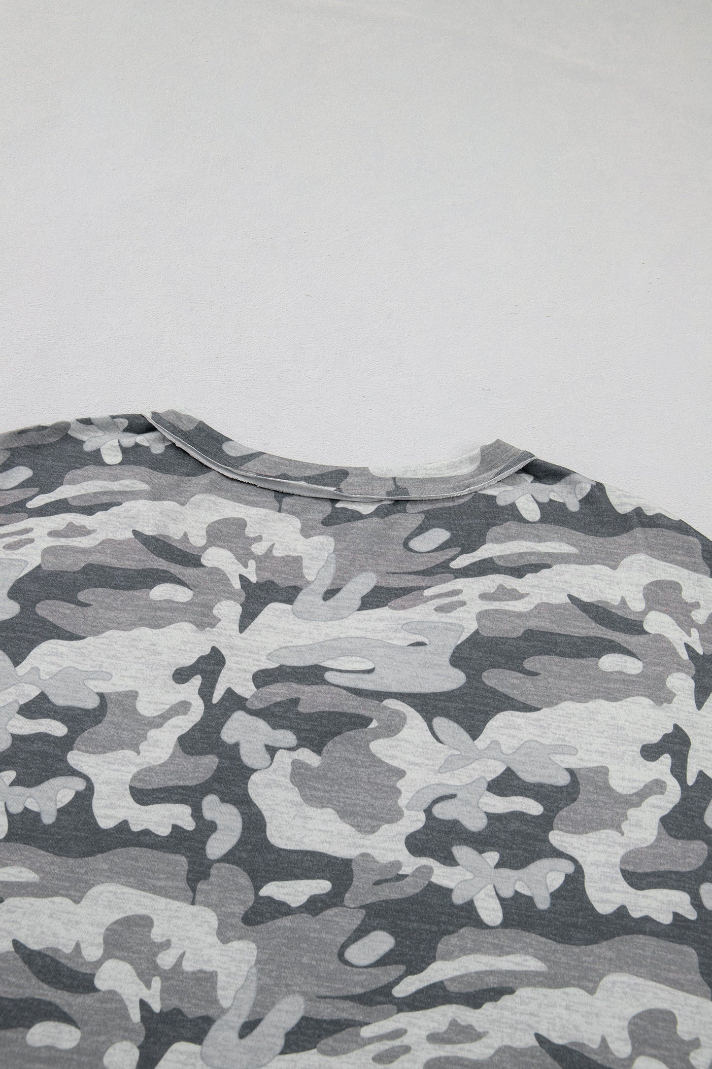 V Neck Raw Edge Tee Camo