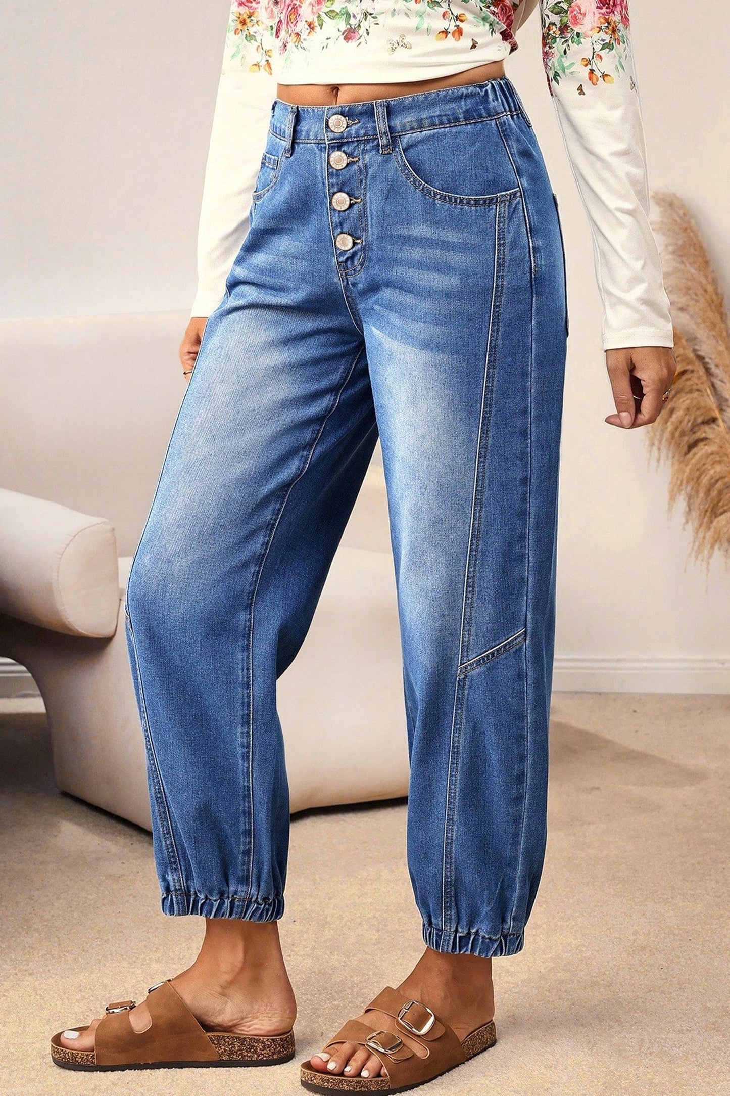 Button Fly Tapered Loose Jeans