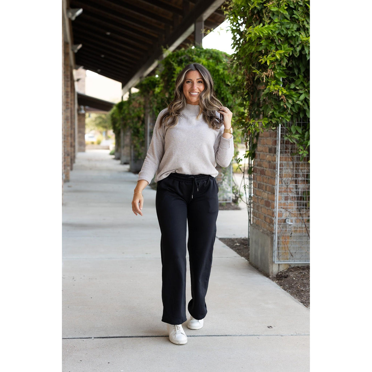 Black Wide Leg Pocket Fleece Lined Pants