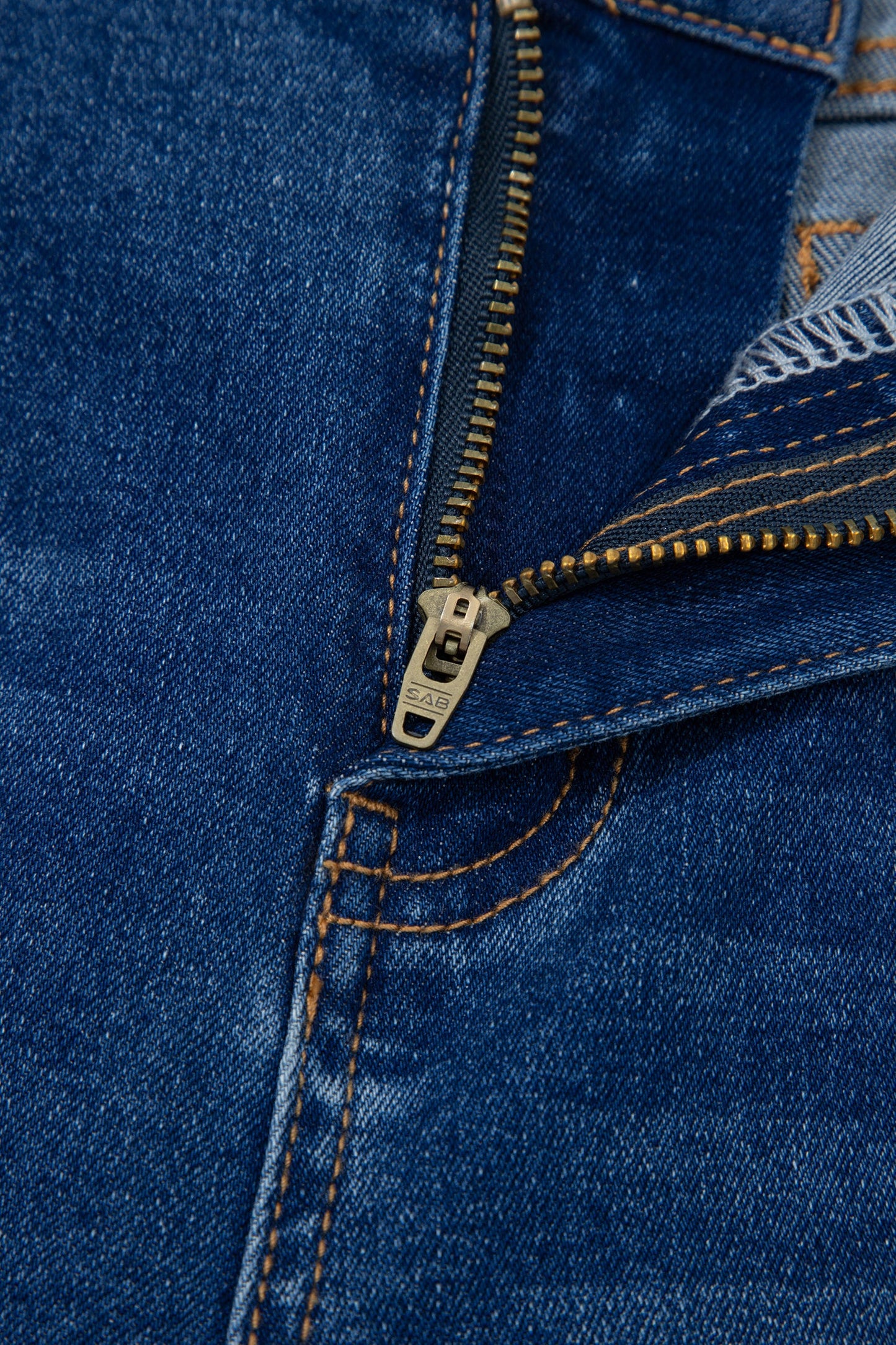 Seam Detail Shift Jeans