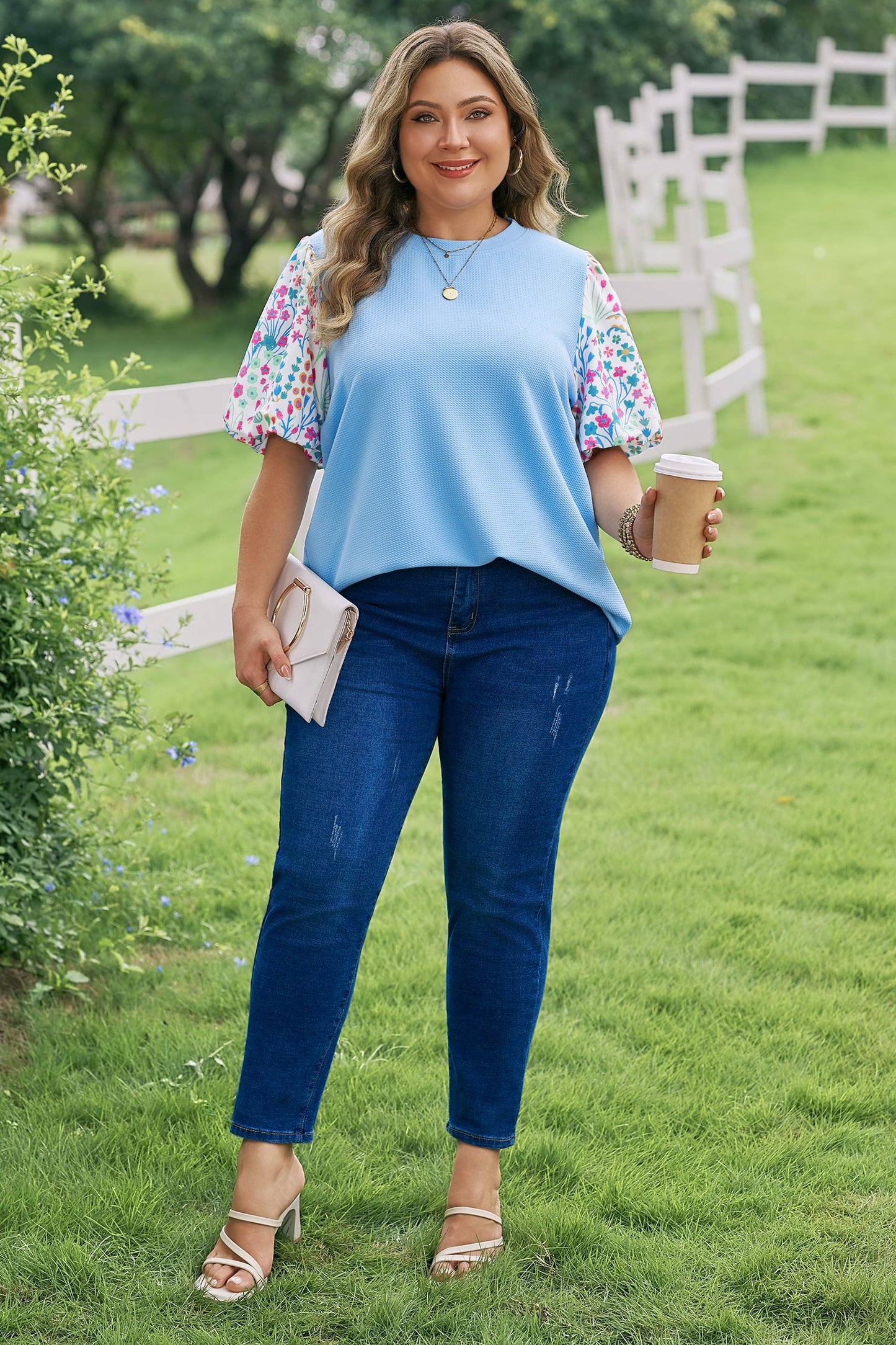 Plus Contrast Floral Sleeve Top