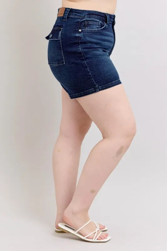Mid-High Back Flap Denim Shorts