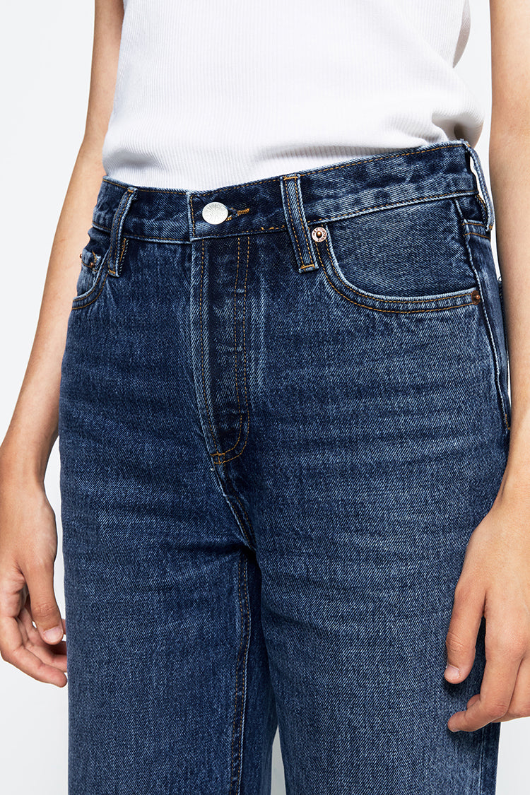 Manhattan Straight Ankle Jeans