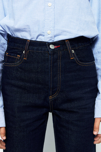 Manhattan Straight Ankle Jeans