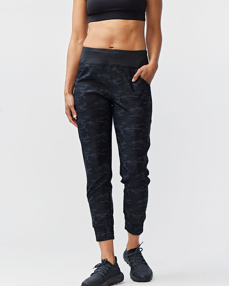 4-Way Stretch Woven Jogger