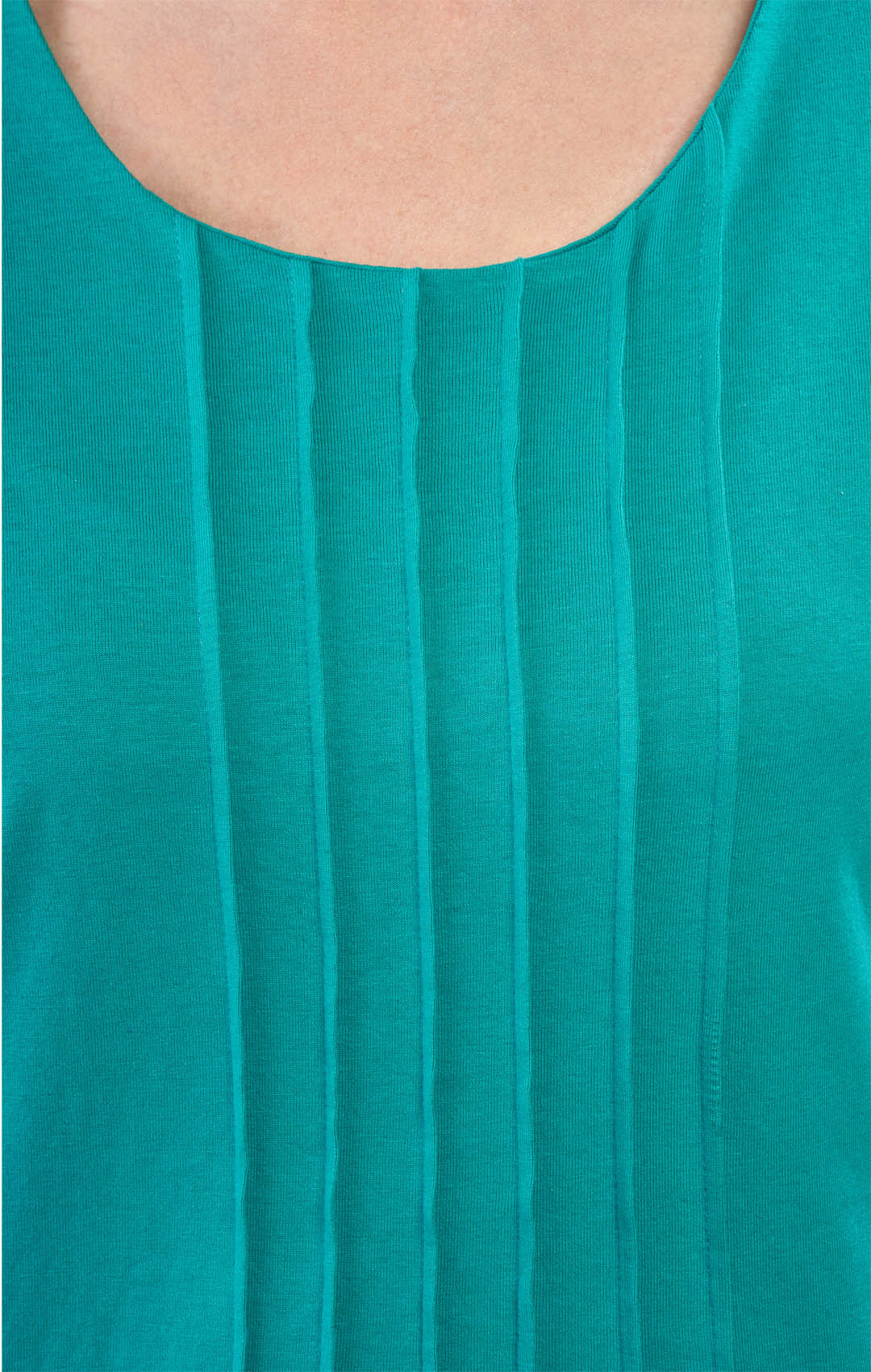 Short Sleeve Pintuck Scoop Neck Cotton Tee