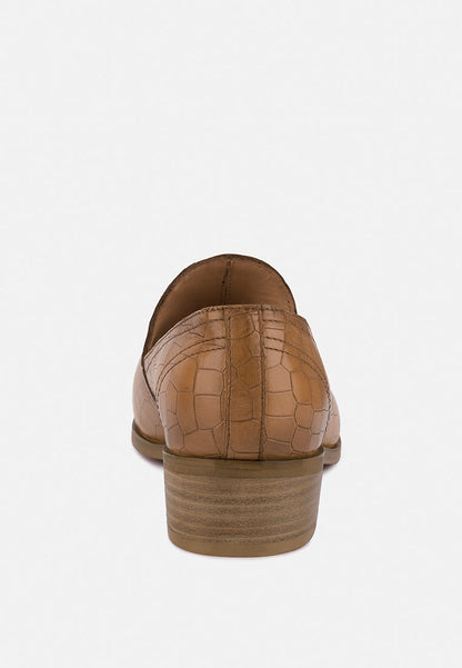 Metal Highlight Leather Loafers