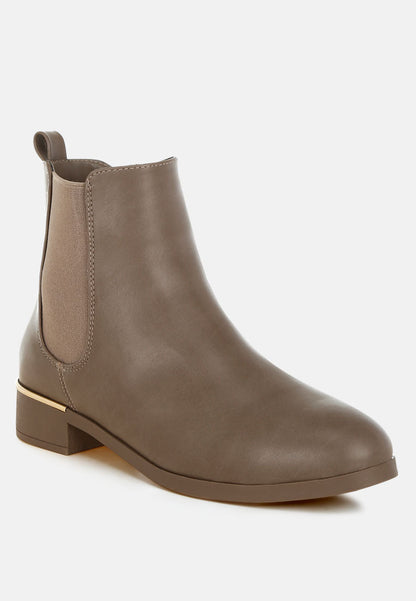 Sleek Heel Accented Ankle Boots