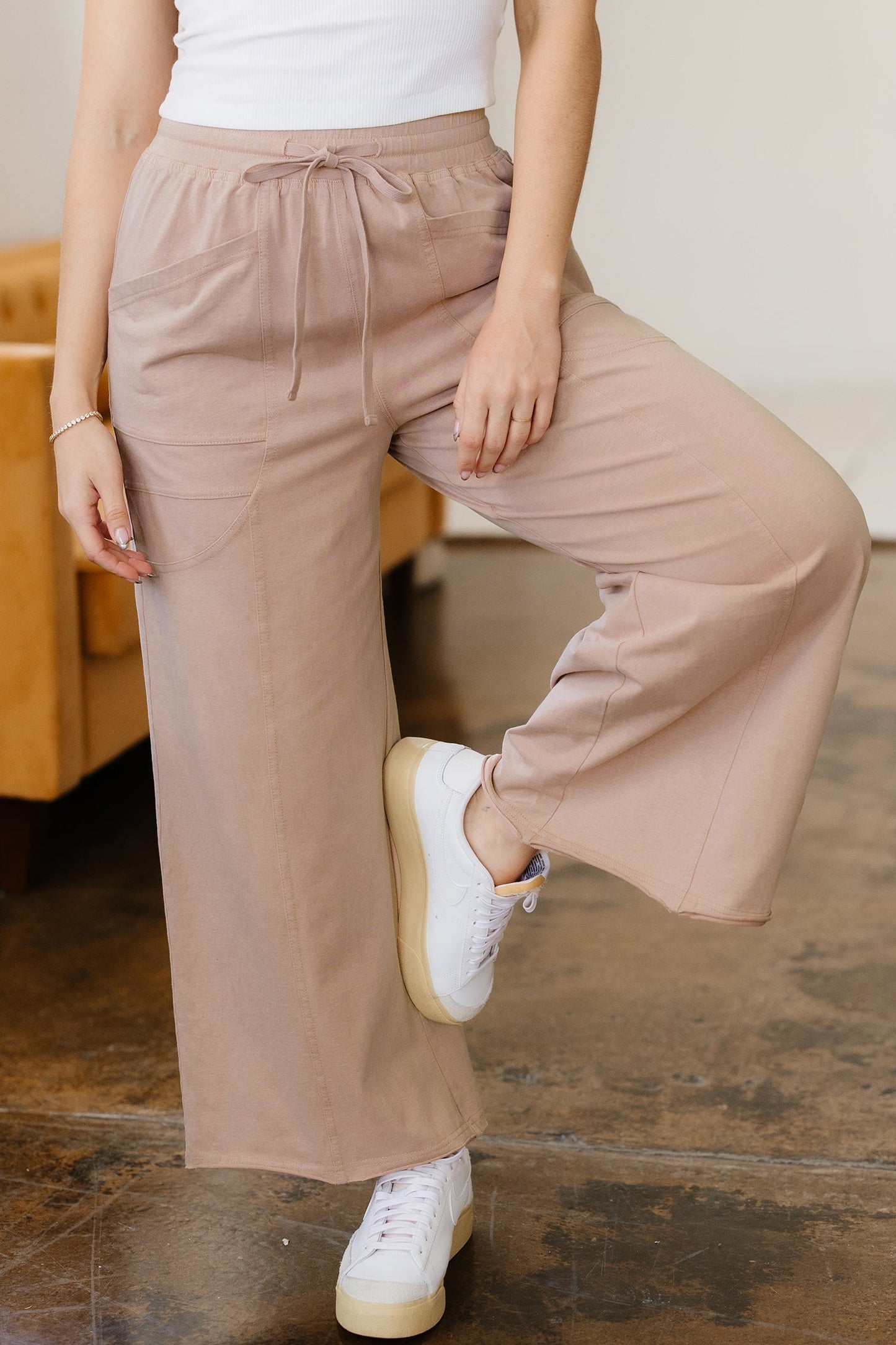 Stitch Trim Wide Leg Pants