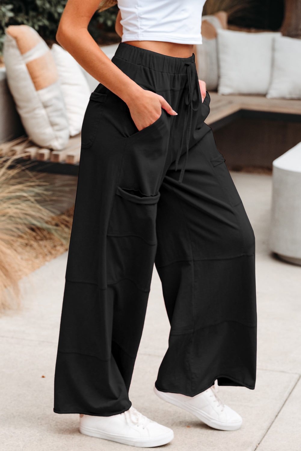 Exposed Seam Wide Leg Cargo Pants