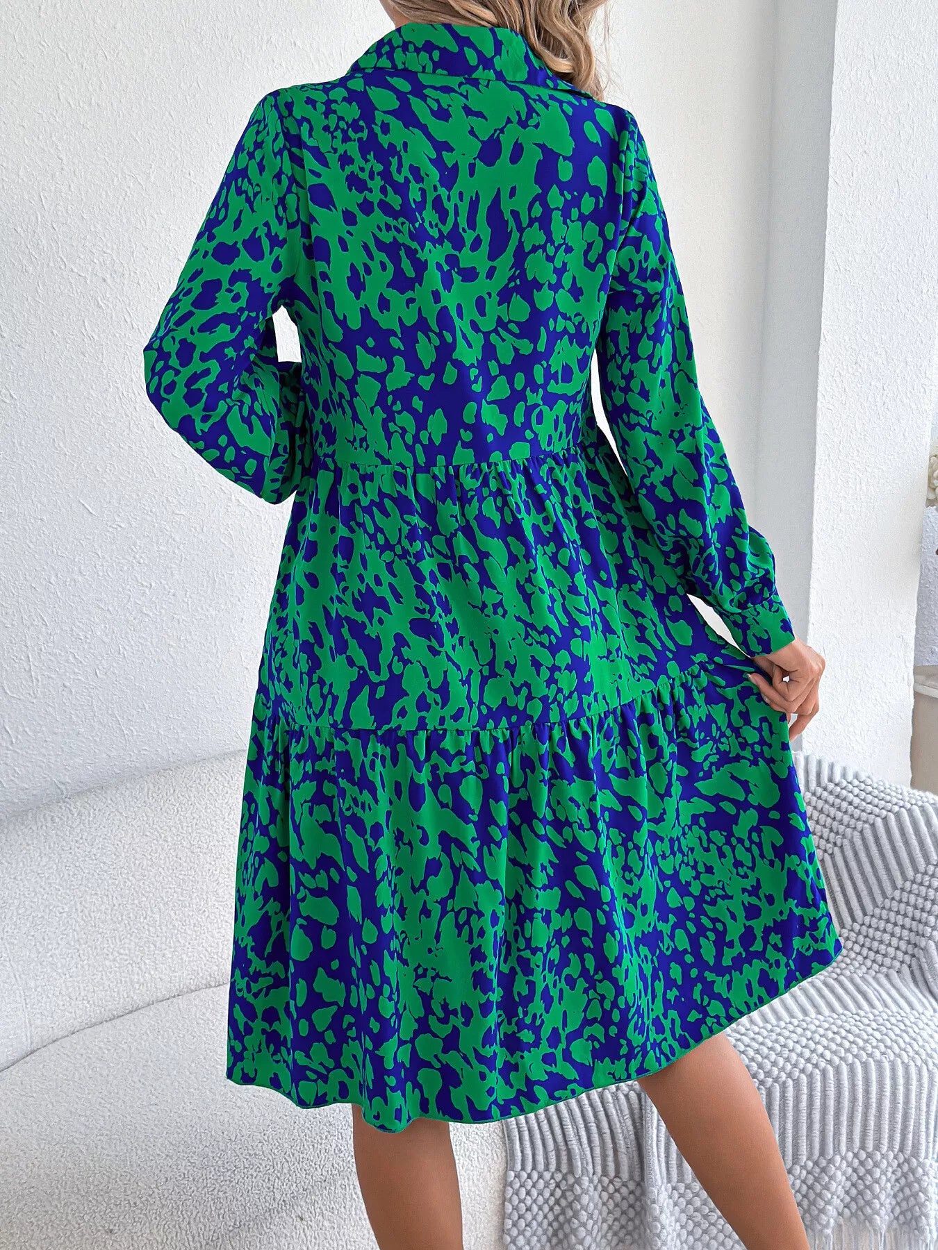 Collared Neck Long Sleeve Print Dress