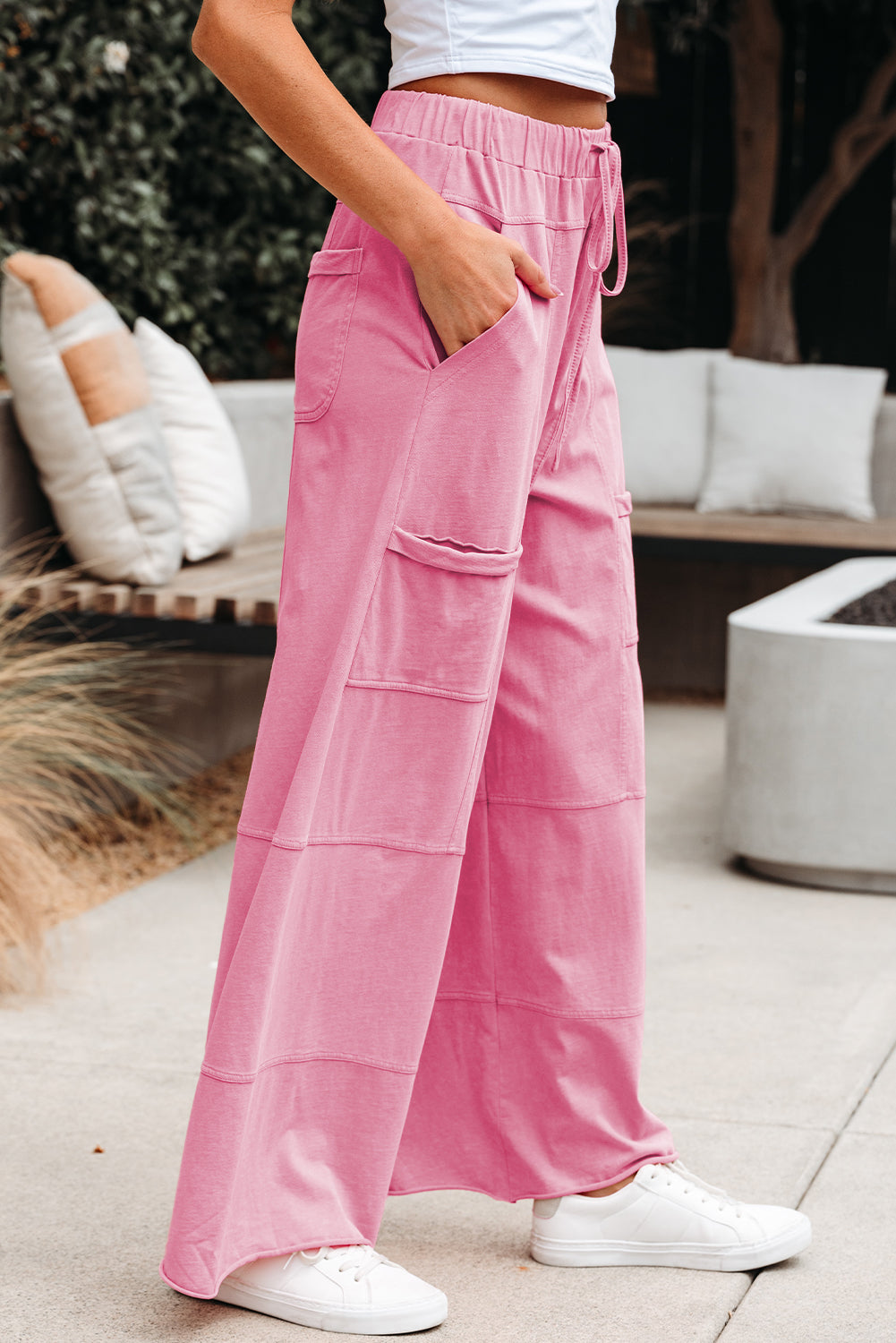 Exposed Seam Wide Leg Cargo Pants