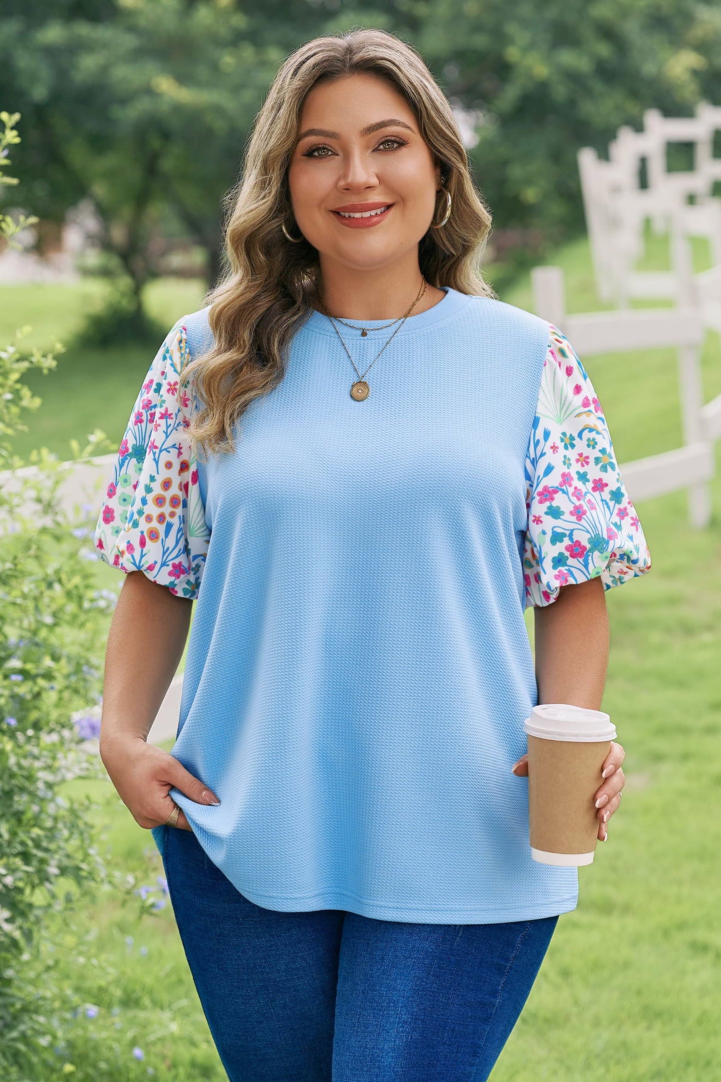 Plus Contrast Floral Sleeve Top