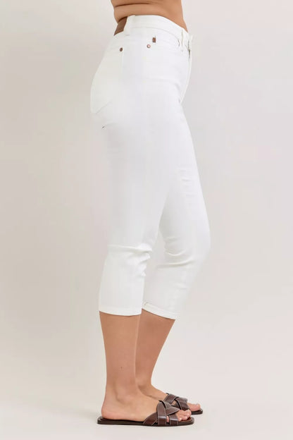 Extended Waistband Capri Pants