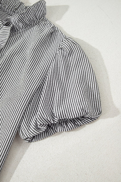 Short Bubble Sleeve Collar Shirt