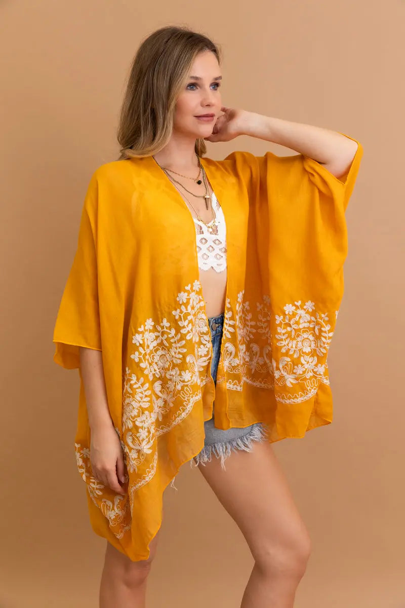 Bloom Embroidered Short Sleeve Kimono