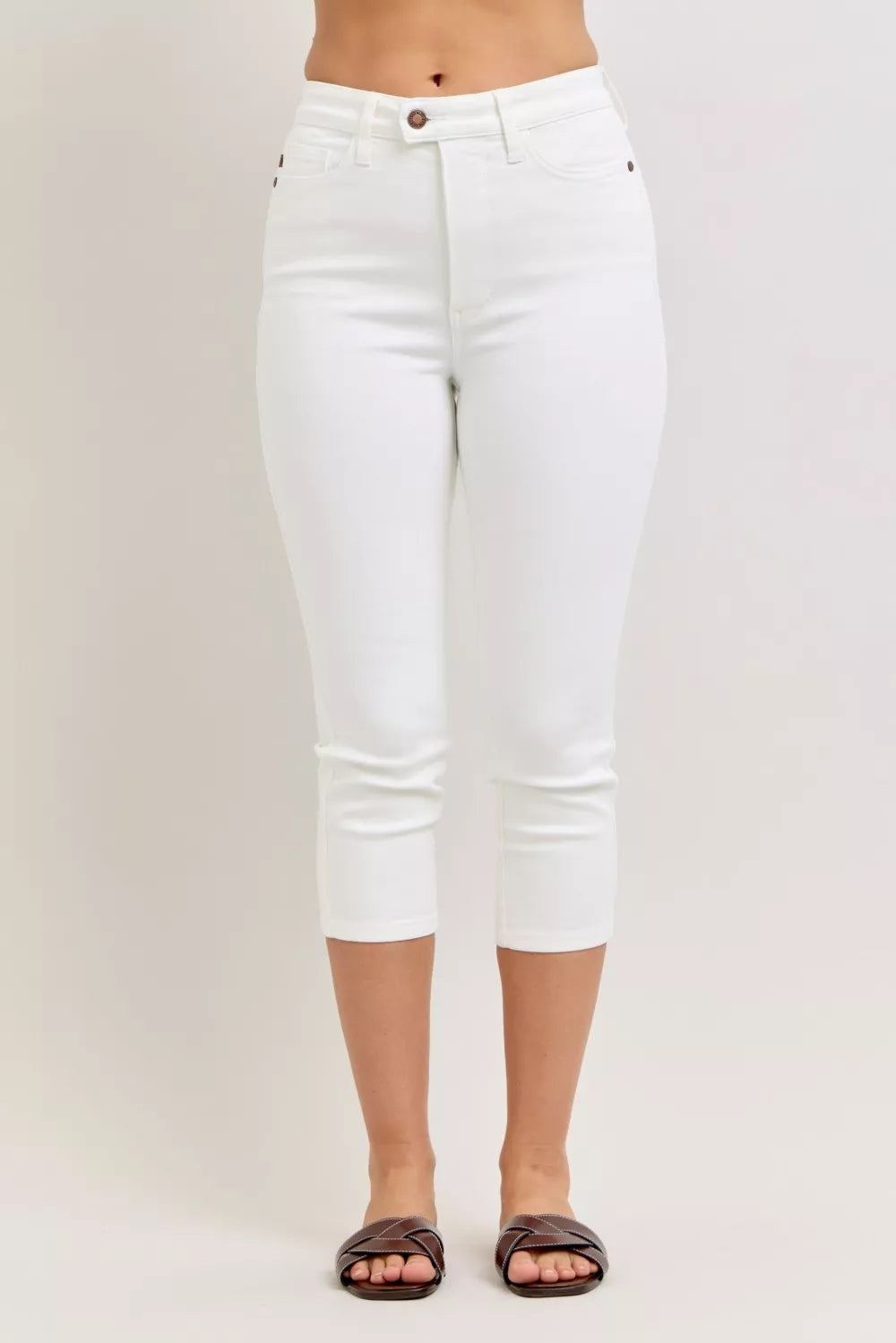 Extended Waistband Capri Pants