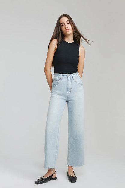 Raw Hem Crop Jeans