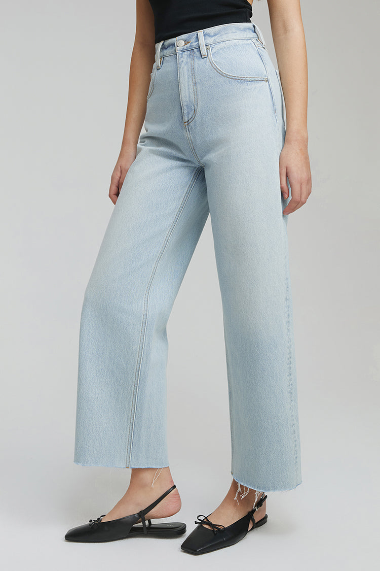 Raw Hem Crop Jeans