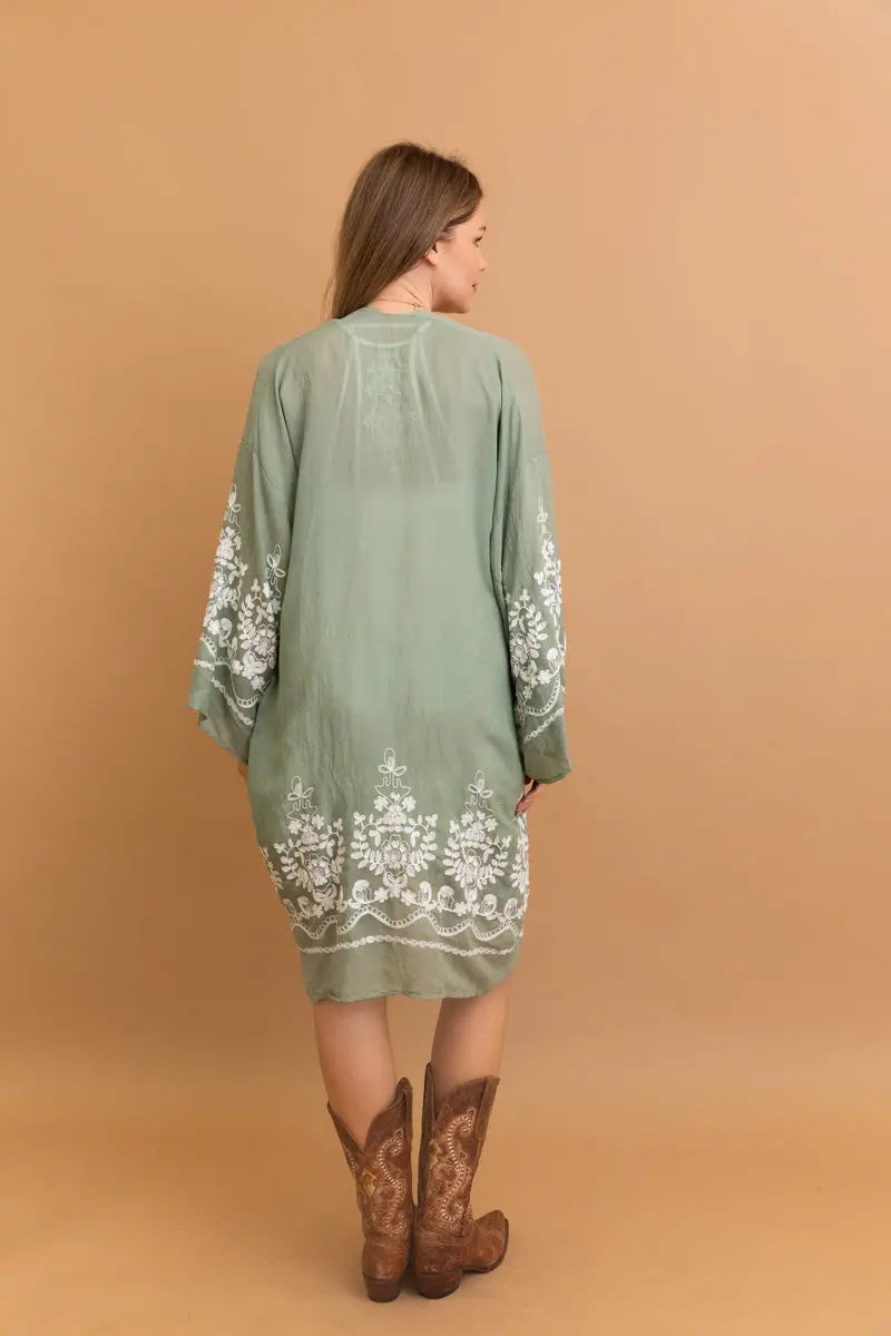 Embroidered Long Sleeve Kimono