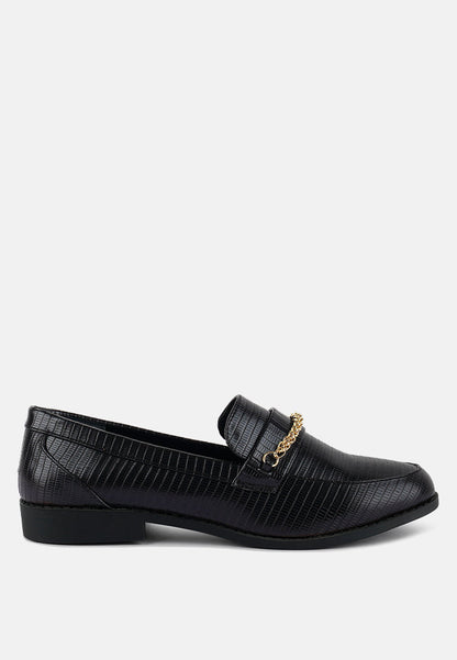 Low Block Loafers With Golden Chain