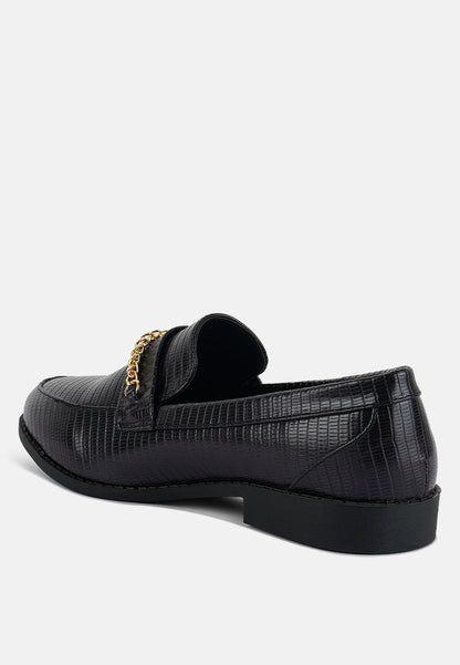 Low Block Loafers With Golden Chain