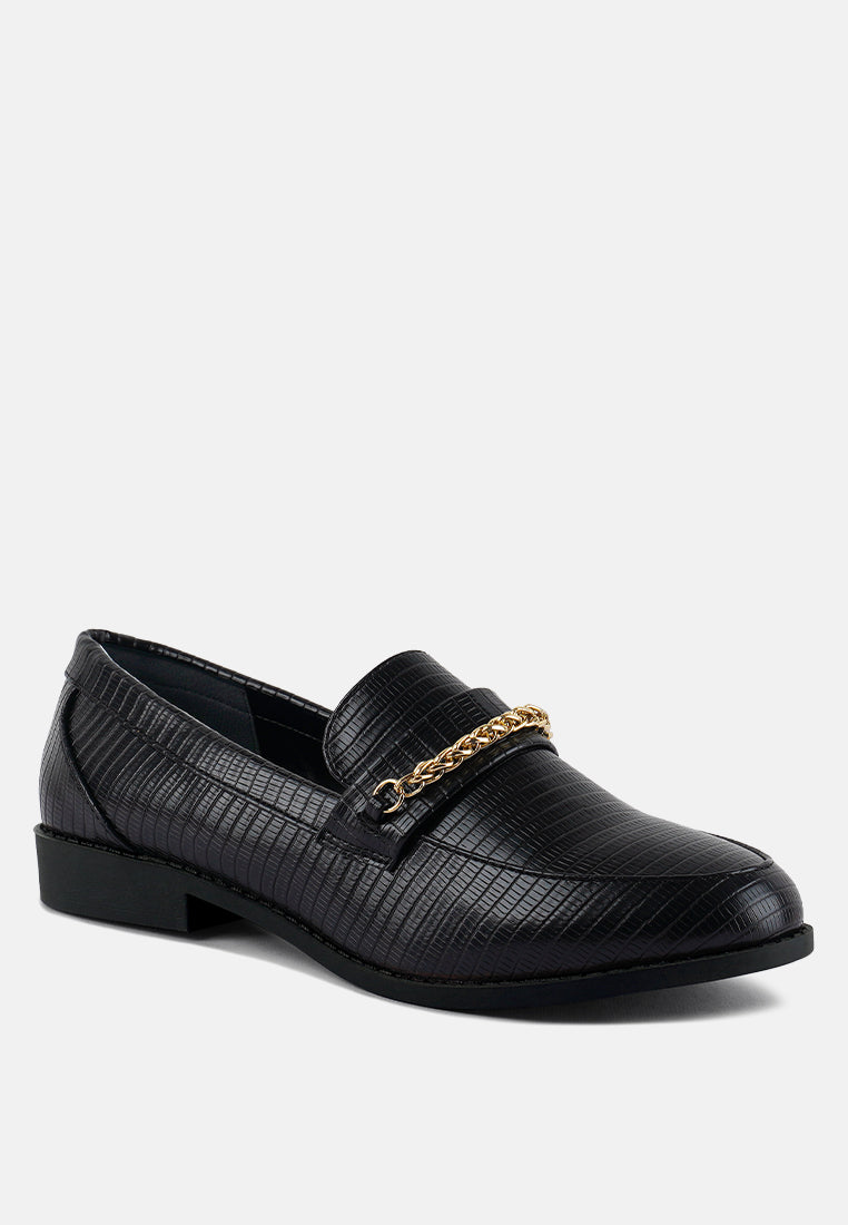 Low Block Loafers With Golden Chain