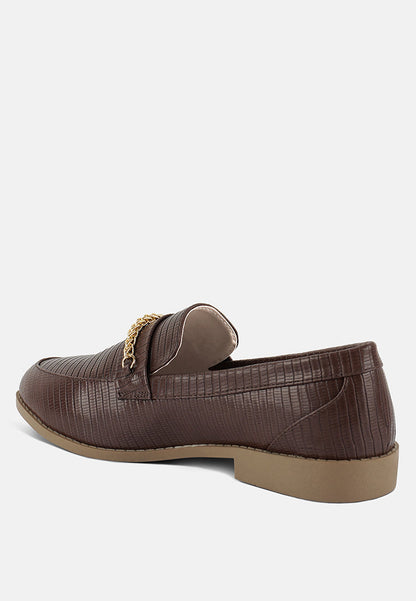 Low Block Loafers With Golden Chain