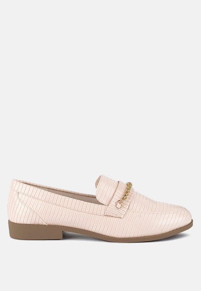Low Block Loafers With Golden Chain