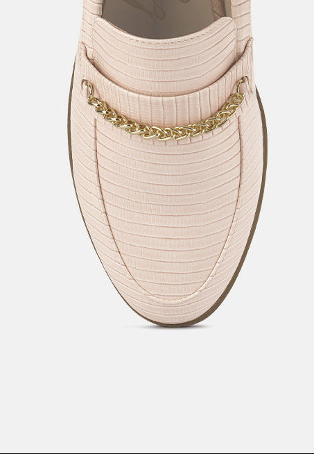 Low Block Loafers With Golden Chain